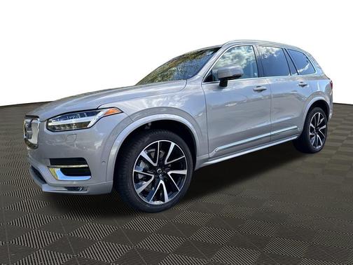 2023 Volvo XC90 B6 Plus 6-Seater