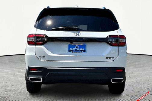 2025 Honda Pilot Sport