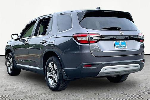 Modern Steel 2024 Honda Pilot EX-L 7 Passenger