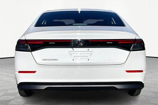 2025 Honda Accord LX 1.5T