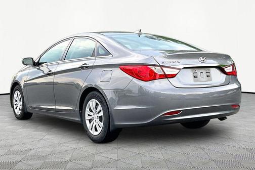 Harbor Gray Metallic 2012 Hyundai SONATA GLS