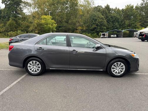 2013 Toyota Camry LE