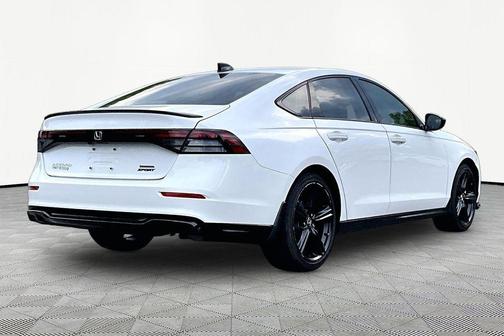 Platinum White Pearl 2025 Honda Accord Hybrid Sport-L
