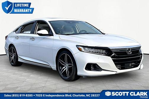 Platinum White Pearl 2022 Honda Accord Touring 2.0T