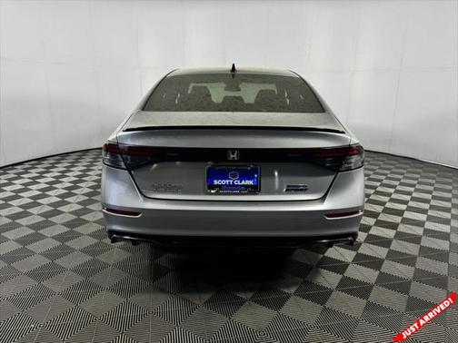 2023 Honda Accord Hybrid Base