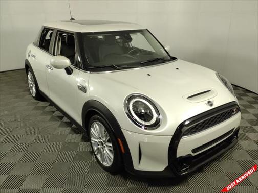 2024 MINI Hardtop Cooper S