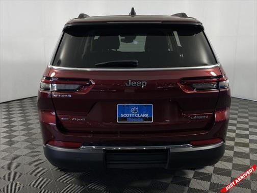 2023 Jeep Grand Cherokee L Laredo