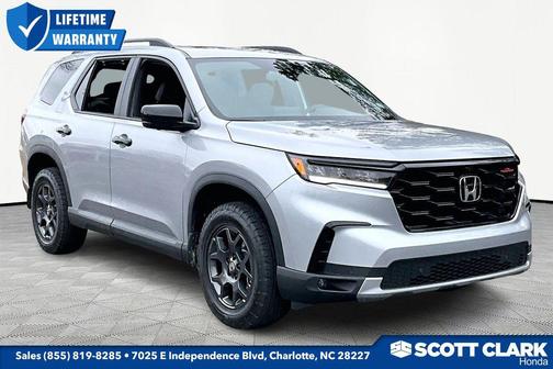 2025 Honda Pilot TrailSport