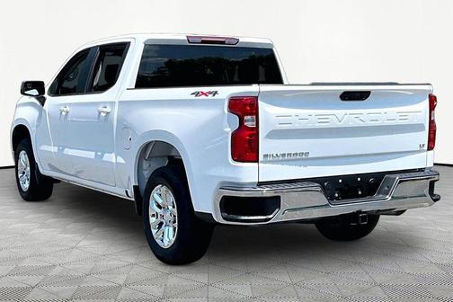 Summit White 2023 Chevrolet Silverado 1500 LT