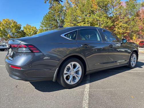 2023 Honda Accord LX 1.5T