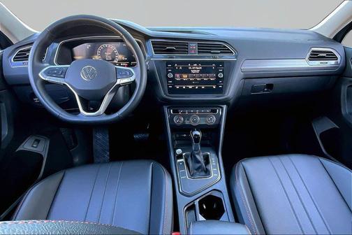 2024 Volkswagen Tiguan 2.0T Wolfsburg Edition
