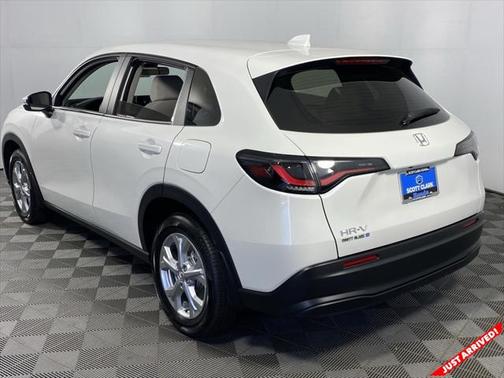 2025 Honda HR-V LX