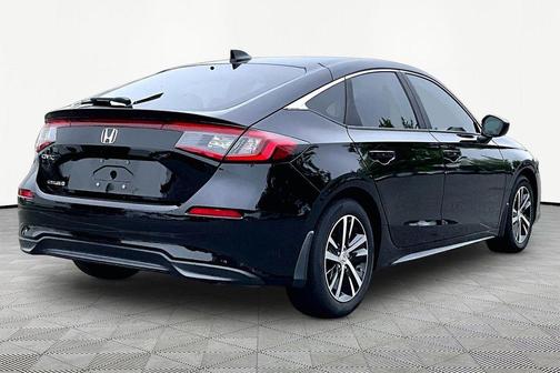 Crystal Black Pearl 2024 Honda Civic LX