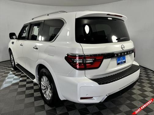 2024 Nissan Armada SV 2WD