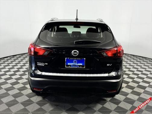 2018 Nissan Rogue Sport SV