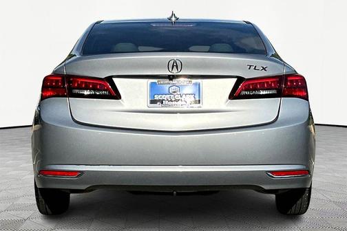 2017 Acura TLX w/Technology Package