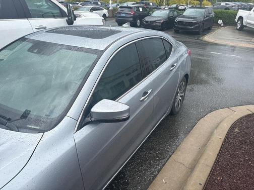 2017 Acura TLX w/Technology Package