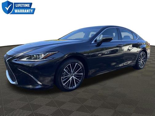 2024 Lexus ES 300h Base