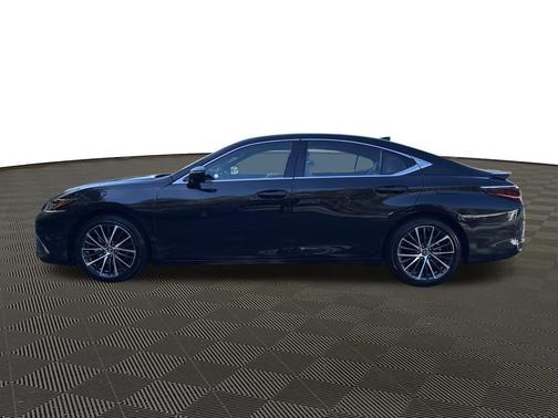 2024 Lexus ES 300h Base