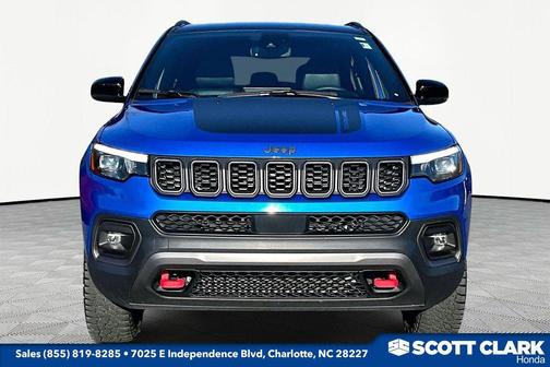 2025 Jeep Compass Trailhawk