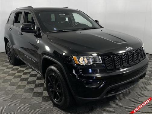 2021 Jeep Grand Cherokee Laredo