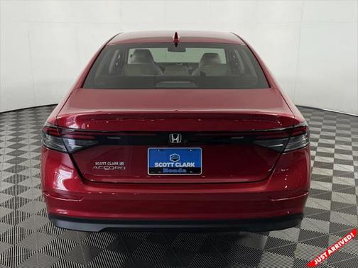 2025 Honda Accord LX 1.5T