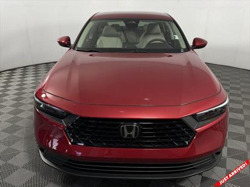2025 Honda Accord LX 1.5T