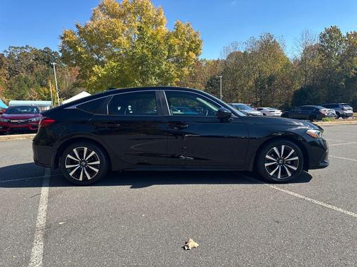 2023 Honda Civic EX-L