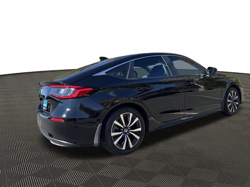 2023 Honda Civic EX-L