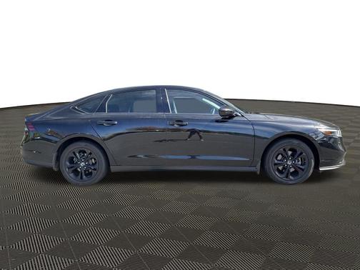 2025 Honda Accord Sport SE 1.5T