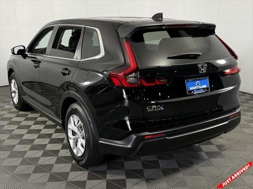 2025 Honda CR-V LX 2WD