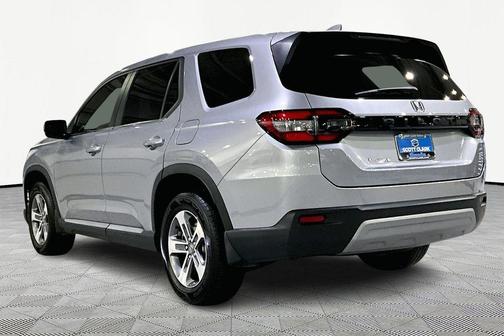 2024 Honda Pilot EX-L 7 Passenger