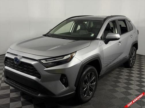 2023 Toyota RAV4 Hybrid XLE Premium