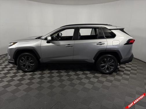 2023 Toyota RAV4 Hybrid XLE Premium