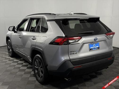 2023 Toyota RAV4 Hybrid XLE Premium