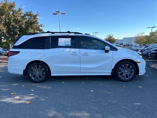 2025 Honda Odyssey Touring