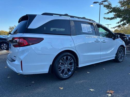 2025 Honda Odyssey Touring