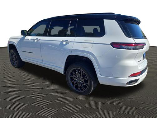 2023 Jeep Grand Cherokee L Summit Reserve