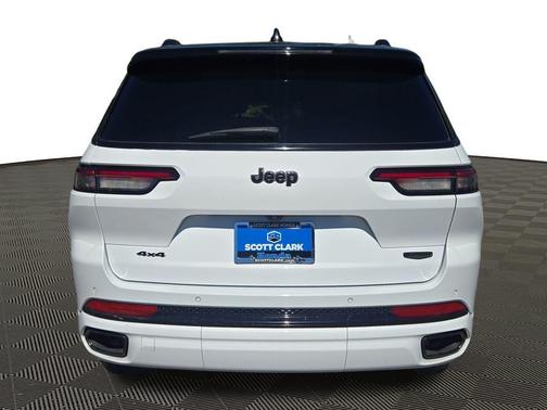2023 Jeep Grand Cherokee L Summit Reserve