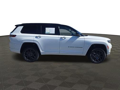 2023 Jeep Grand Cherokee L Summit Reserve