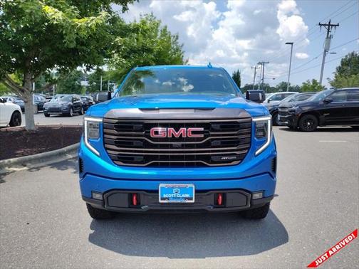 2023 GMC Sierra 1500 AT4X