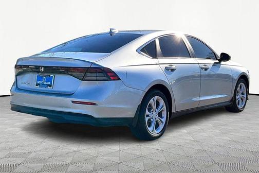 2025 Honda Accord LX 1.5T