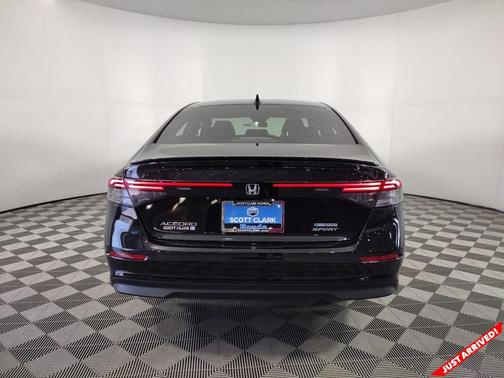 2025 Honda Accord Hybrid Base