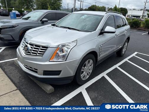 Radiant Silver Metallic 2013 Cadillac SRX Base