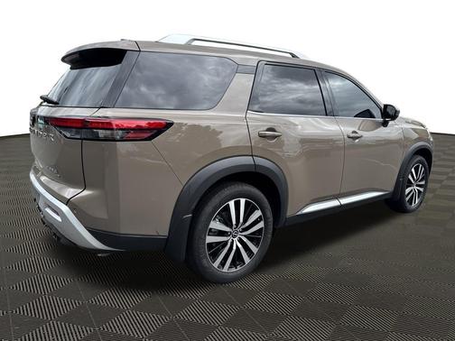 2023 Nissan Pathfinder Platinum 4WD