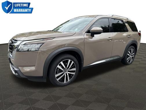 2023 Nissan Pathfinder Platinum 4WD