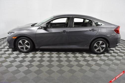 Photo 4 of 21 of 2020 Honda Civic LX
