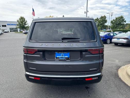 2022 Jeep Wagoneer Series II 4x4