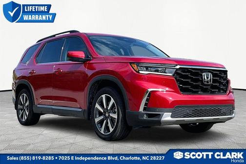 Radiant Red Metallic II 2025 Honda Pilot Touring 8-Passenger