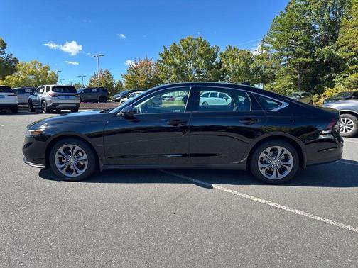 2024 Honda Accord EX 1.5T